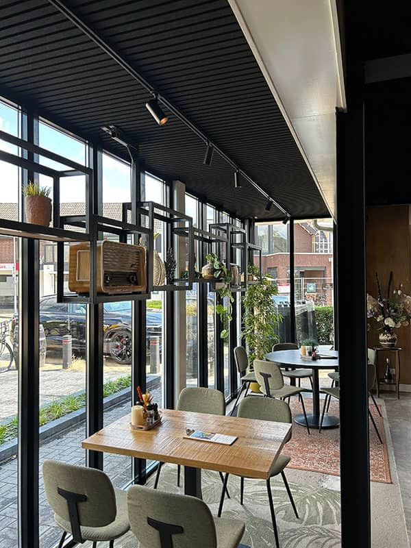 lattenwand zwart smal louge3 Tacito-nl